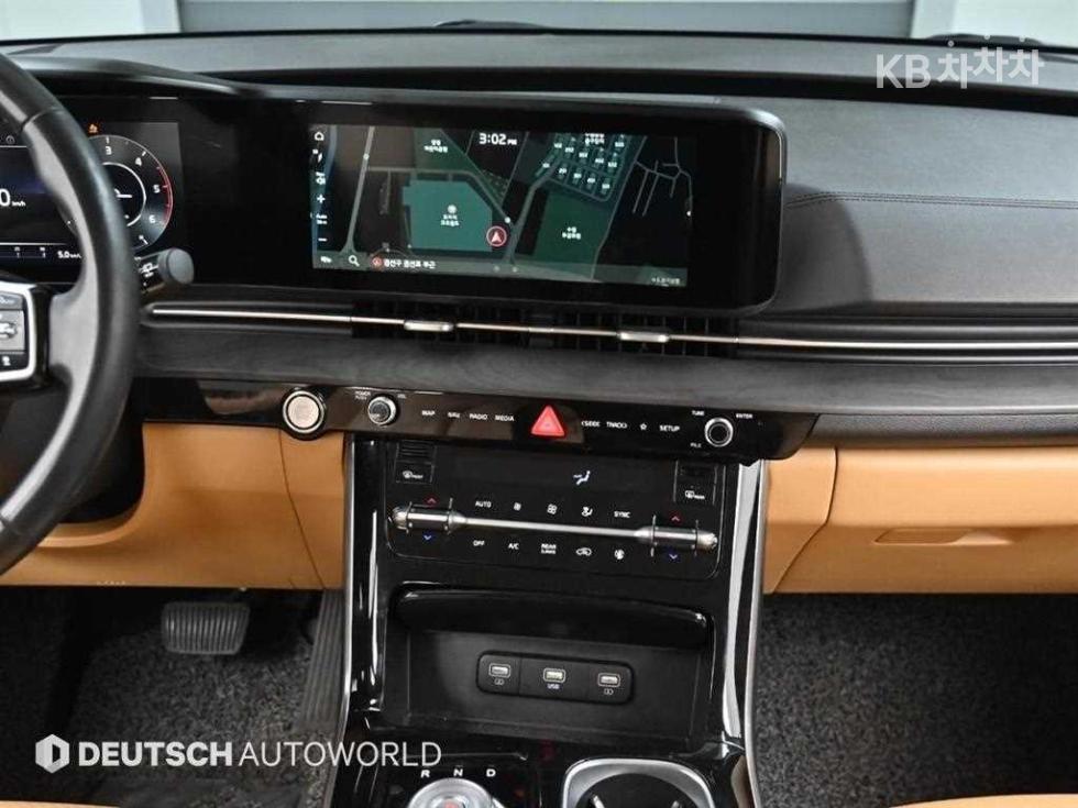 Kia Carnival — miniaturë 14
