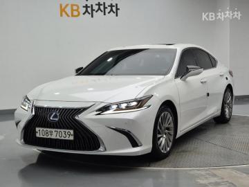 Lexus ES 300h  executive — foto 1