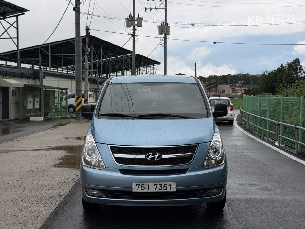 Hyundai Starex — miniaturë 2