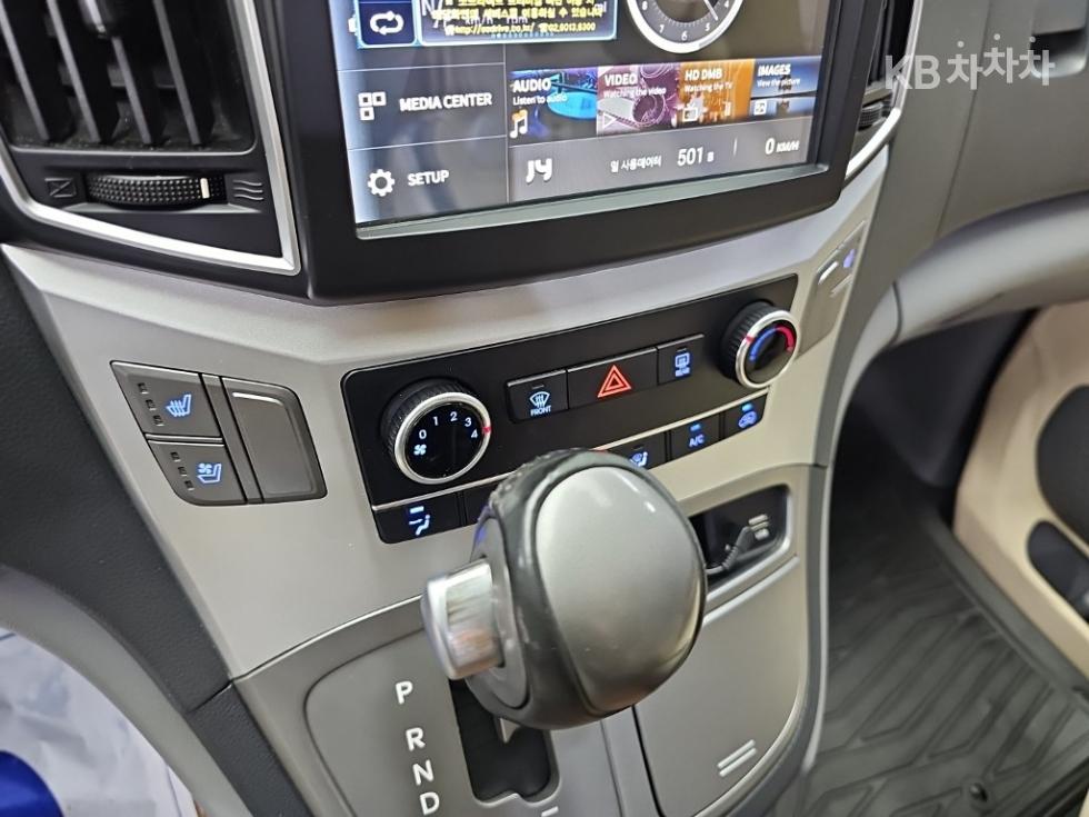 Hyundai Starex — miniaturë 10