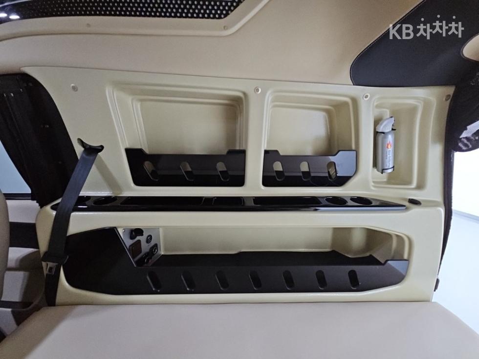 Hyundai Starex — miniaturë 16