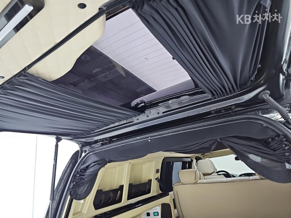 Hyundai Starex — miniaturë 17