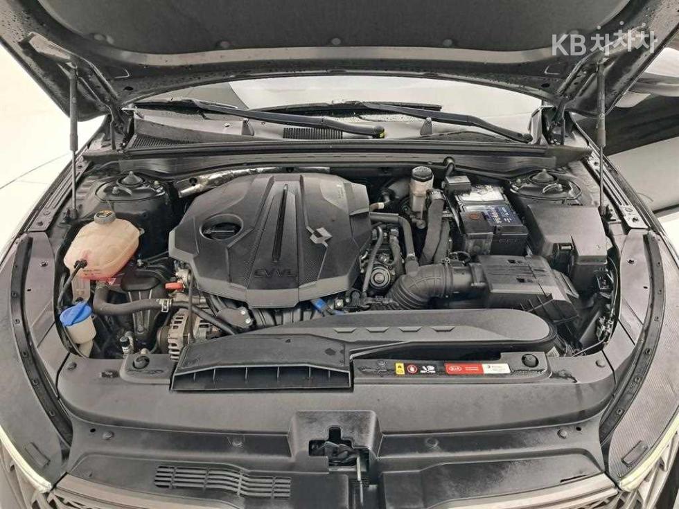 Kia K5 — miniaturë 18