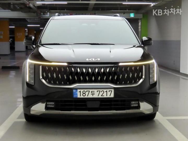Kia Carnival G3.5 GDI 9인승 시그니처 — foto 1