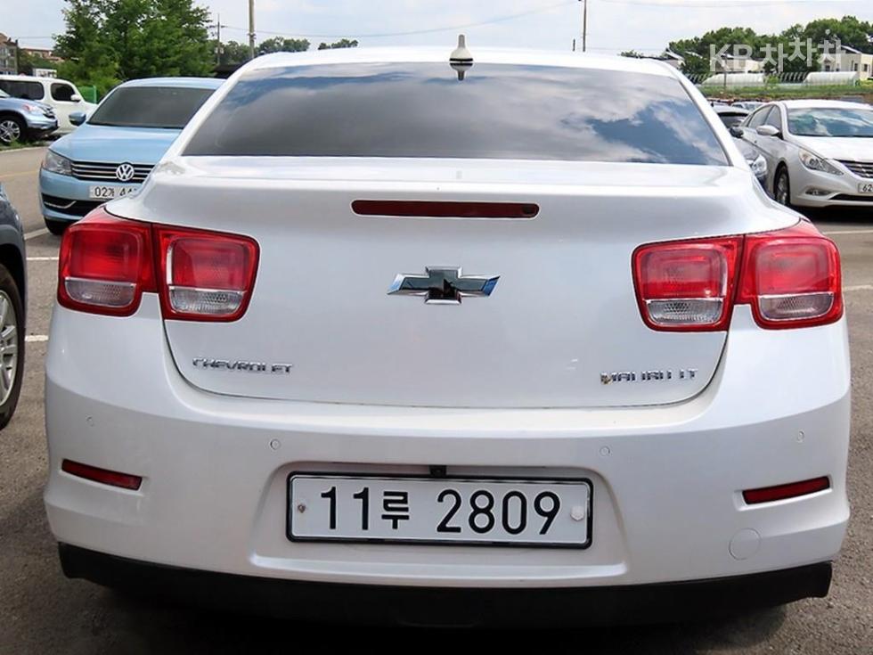 Chevrolet Malibu — miniaturë 4