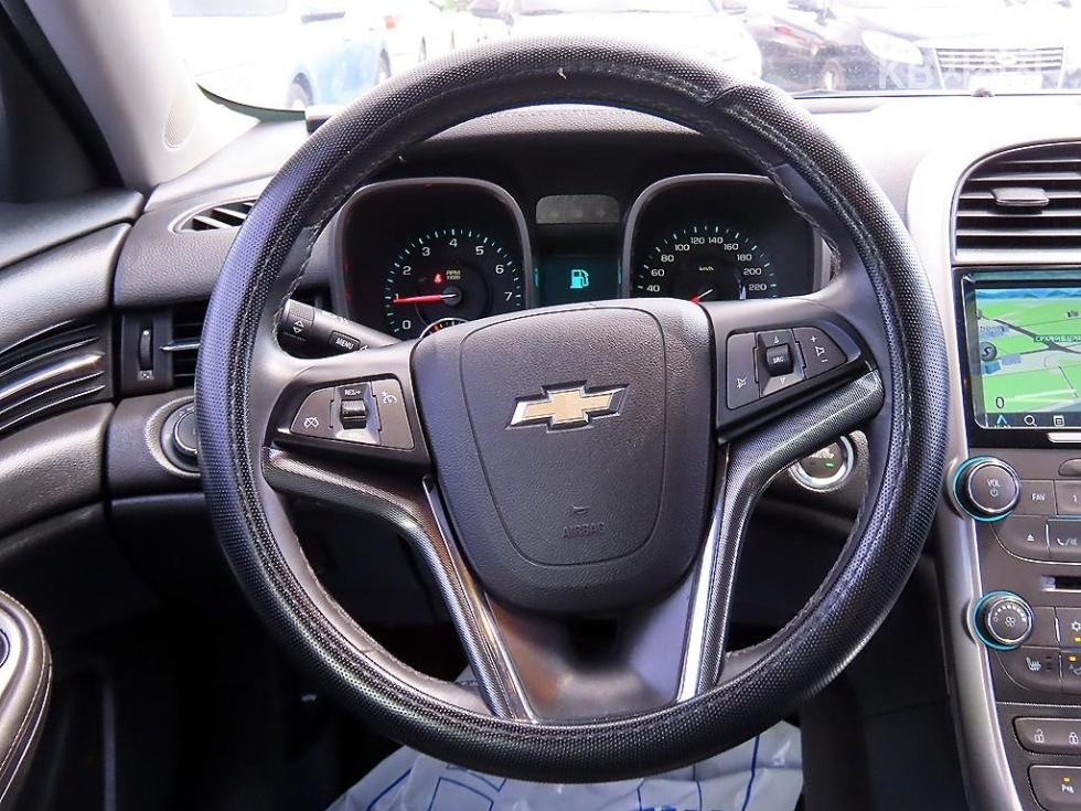Chevrolet Malibu — miniaturë 7