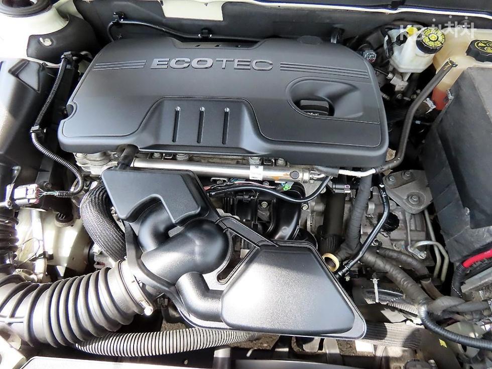 Chevrolet Malibu — miniaturë 19