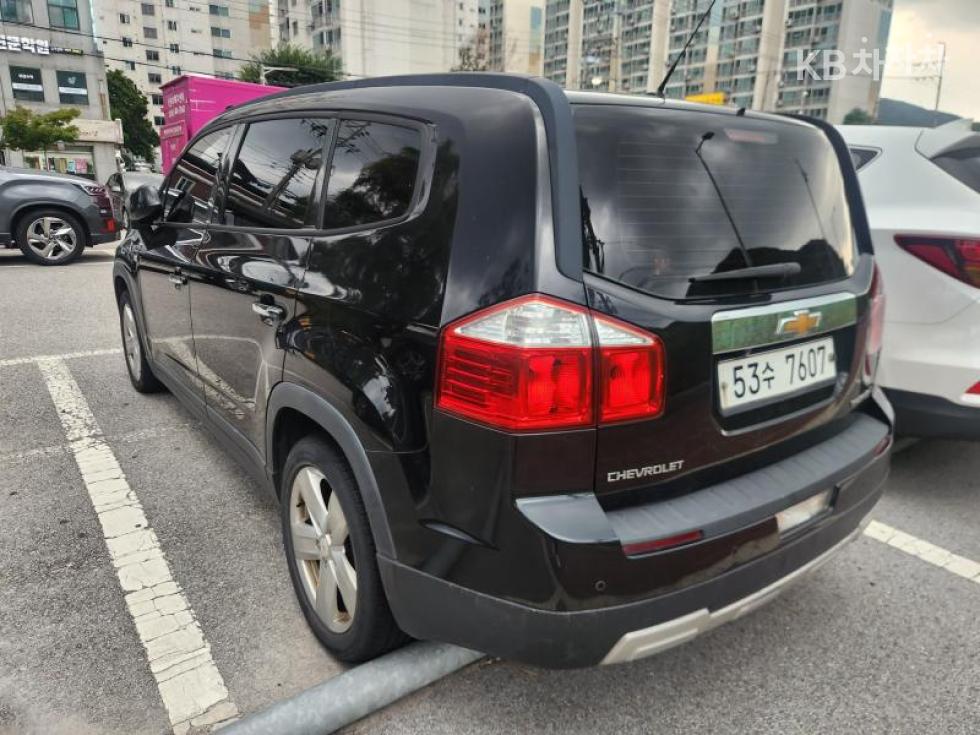 Chevrolet Orlando — miniaturë 5