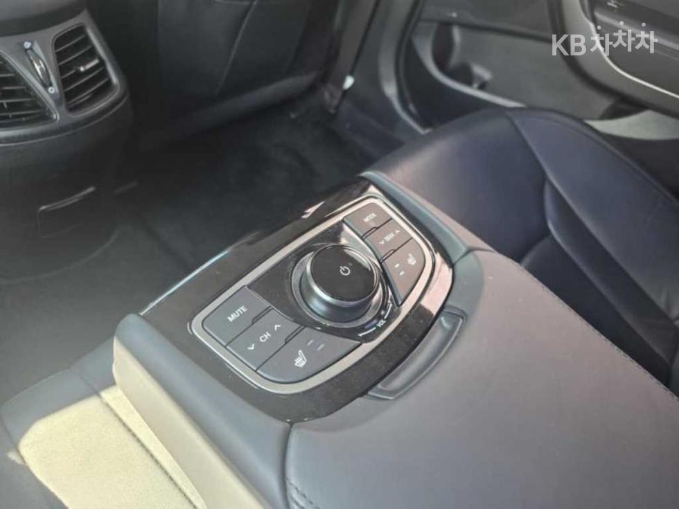 Hyundai Grandeur — miniaturë 9