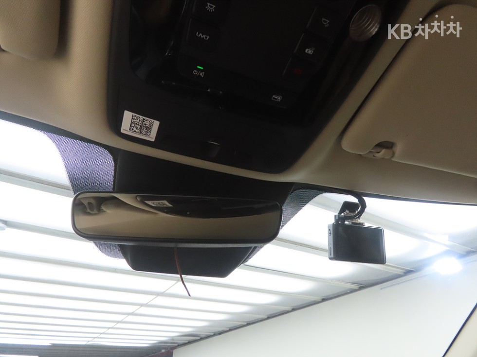 Kia Carnival — miniaturë 12