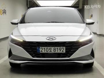 Hyundai Avante 1.6 LPi 스마트 — foto 1