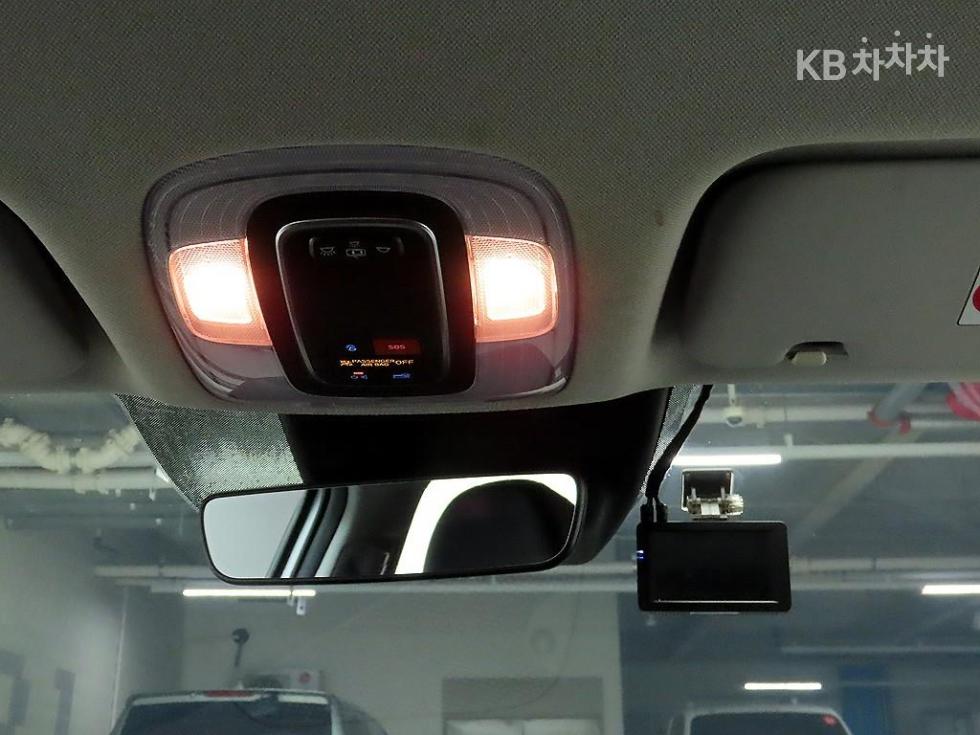 Hyundai Avante — miniaturë 17