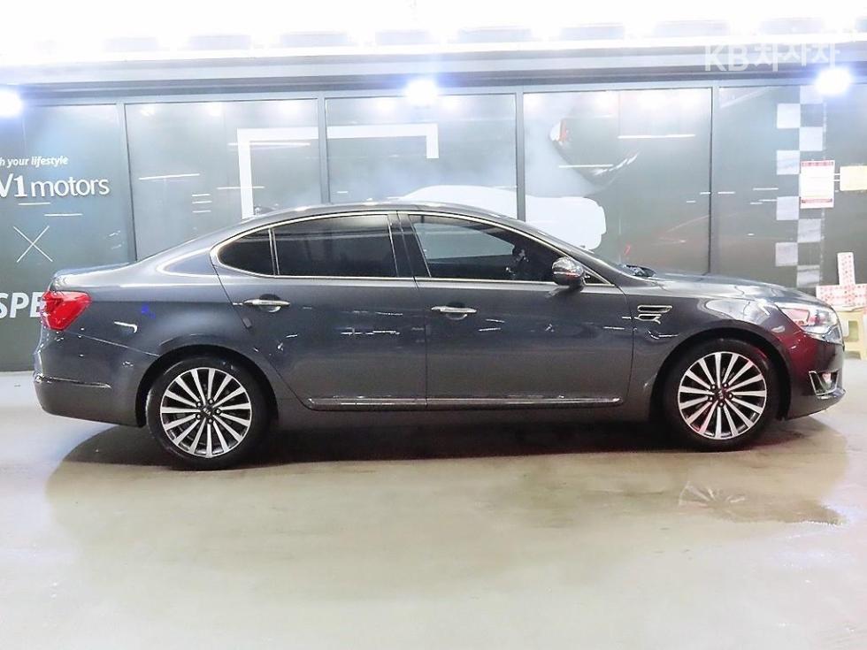 Kia K7 — miniaturë 3