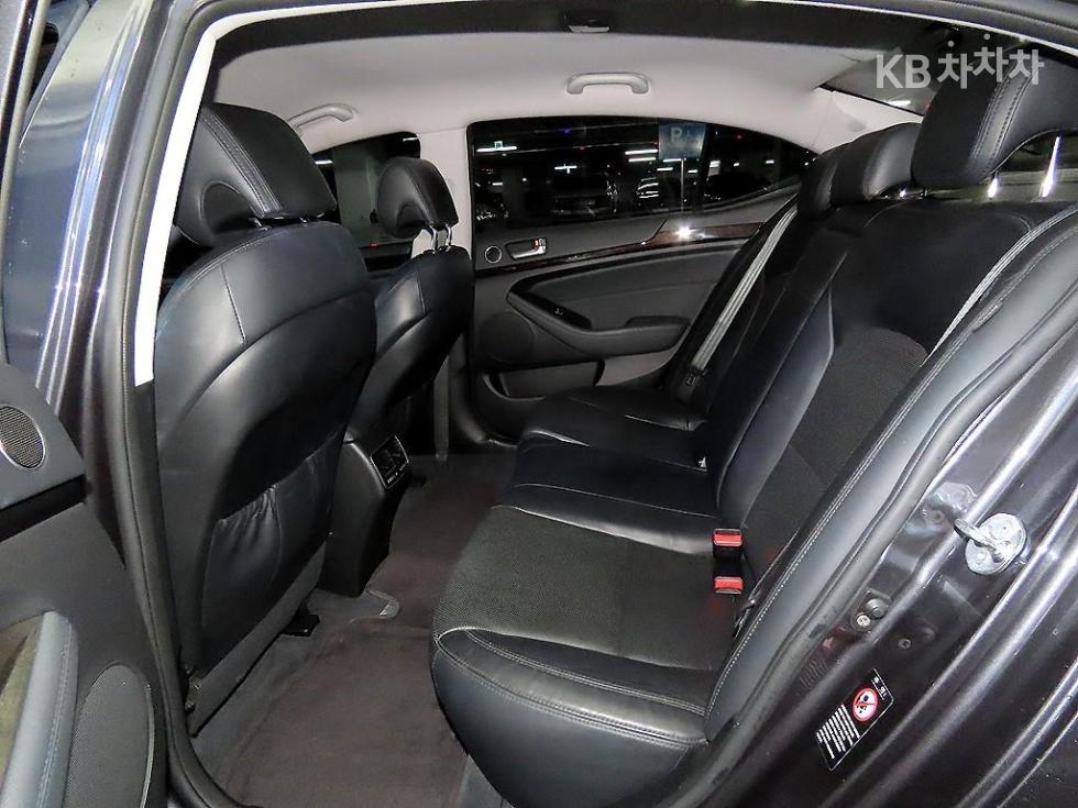 Kia K7 — miniaturë 7