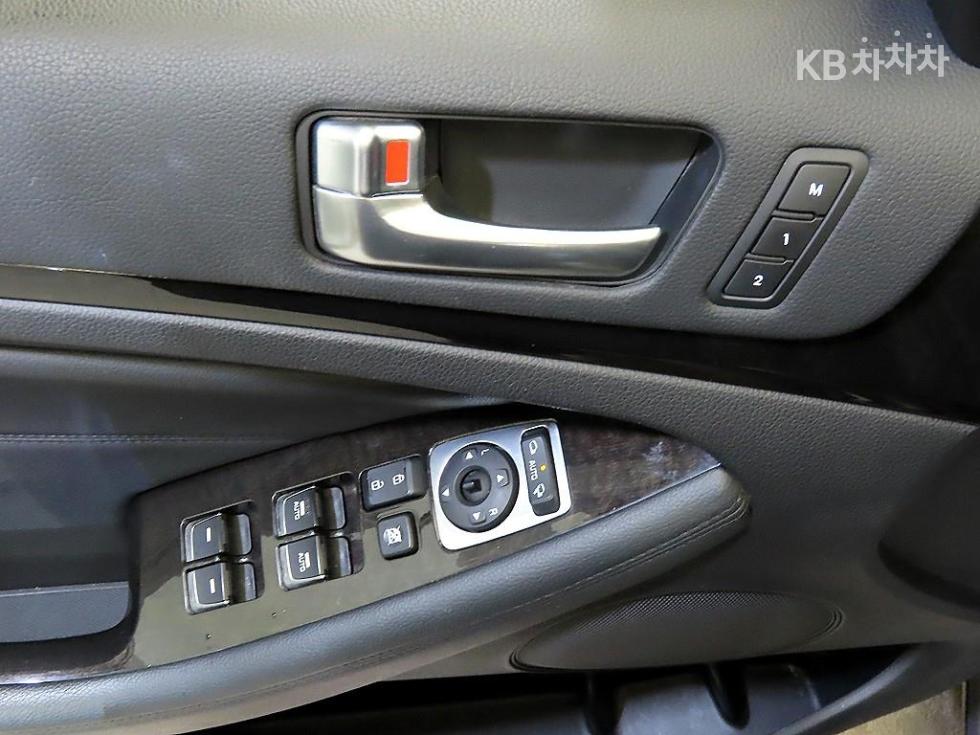 Kia K7 — miniaturë 13