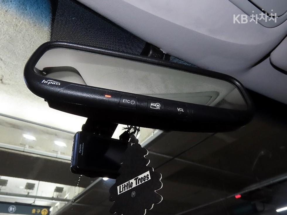 Kia K7 — miniaturë 18