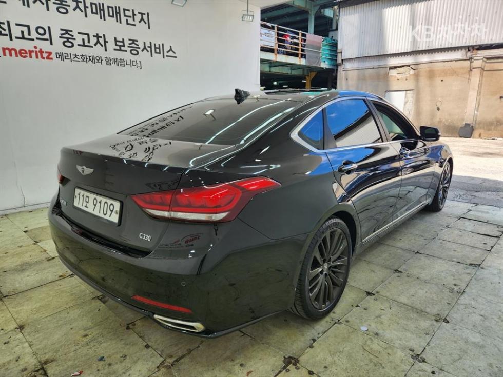 Hyundai Genesis — miniaturë 5