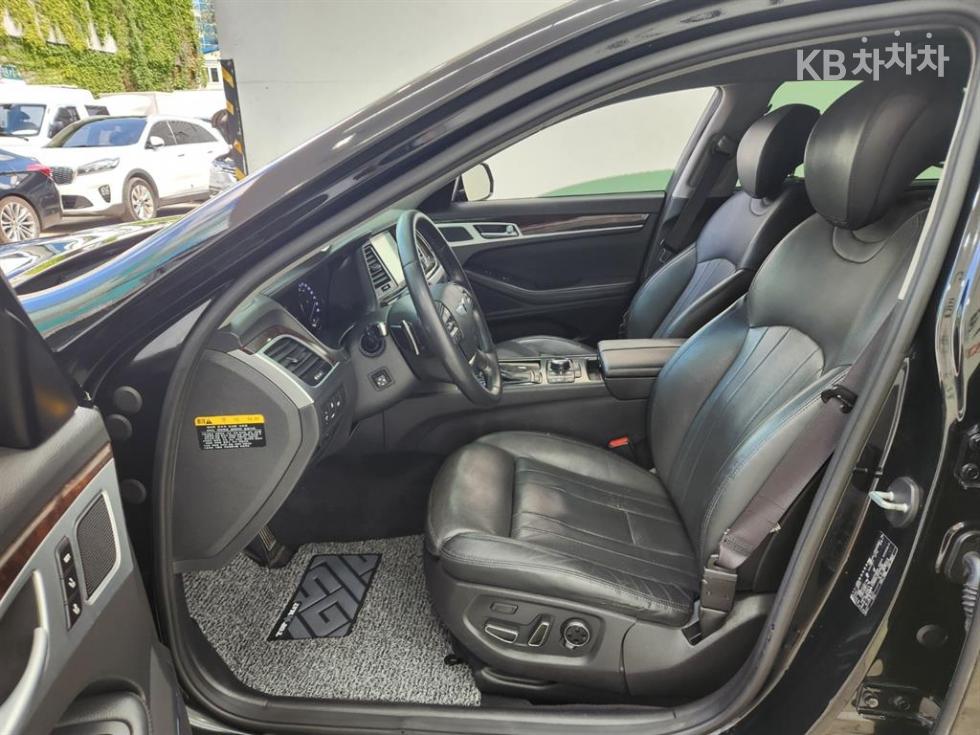 Hyundai Genesis — miniaturë 14