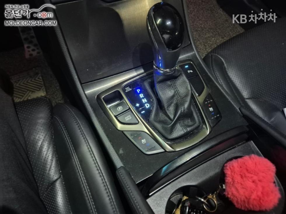 Hyundai Grandeur — miniaturë 12
