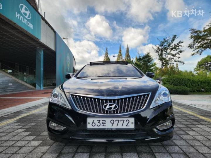 Hyundai Grandeur HG240 Modern — foto 1