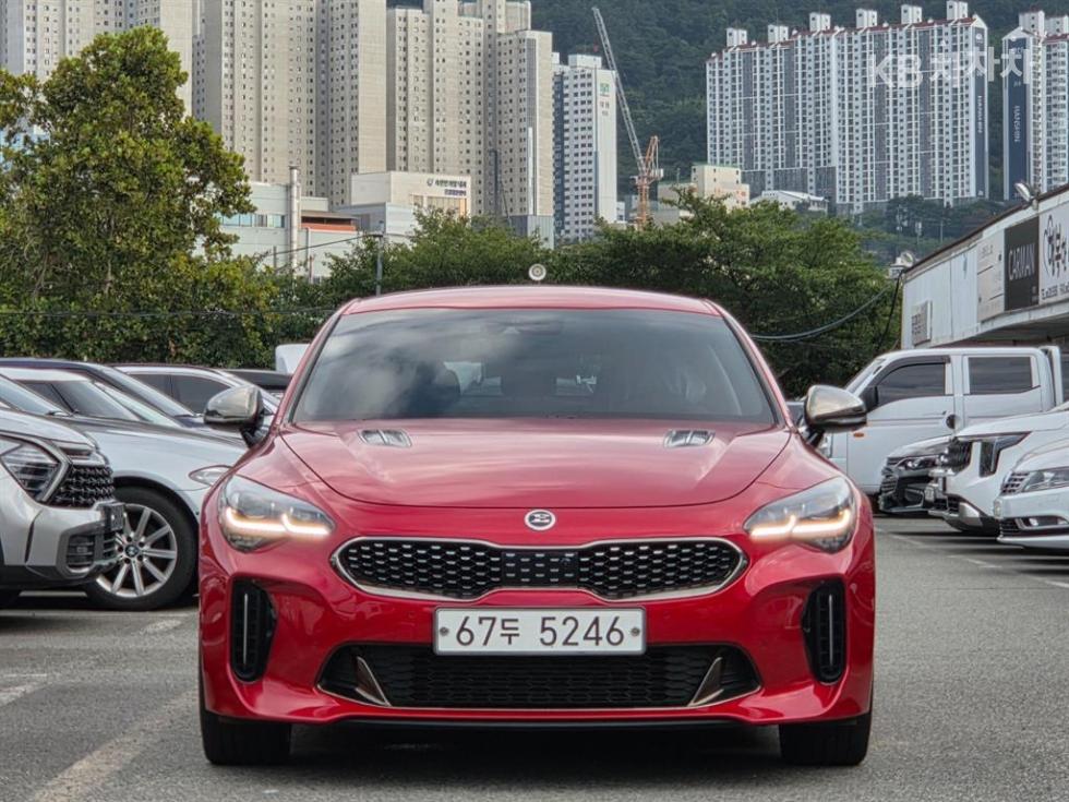 Kia Stinger — miniaturë 4