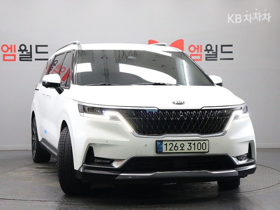 Kia Carnival — miniaturë 3