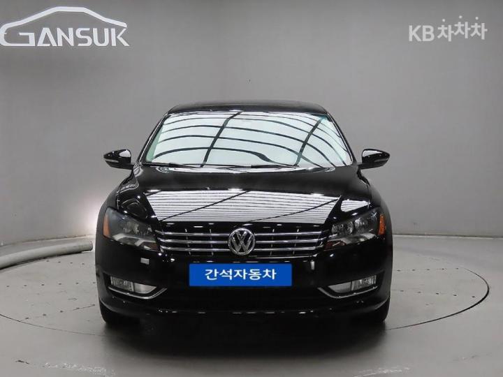 Volkswagen Passat 1.8 tsi  basic — foto 1