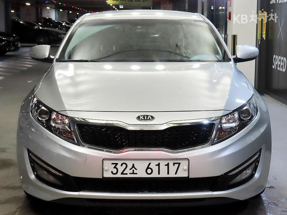 Kia K5 — miniaturë 2