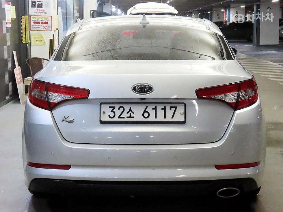 Kia K5 — miniaturë 5