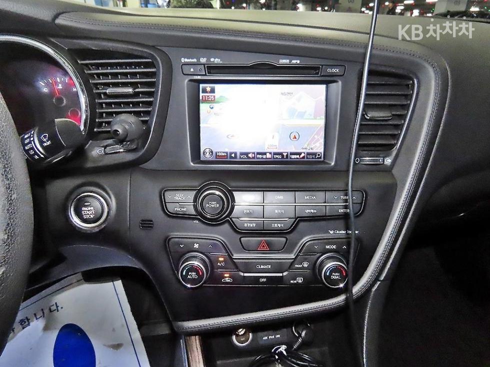 Kia K5 — miniaturë 11
