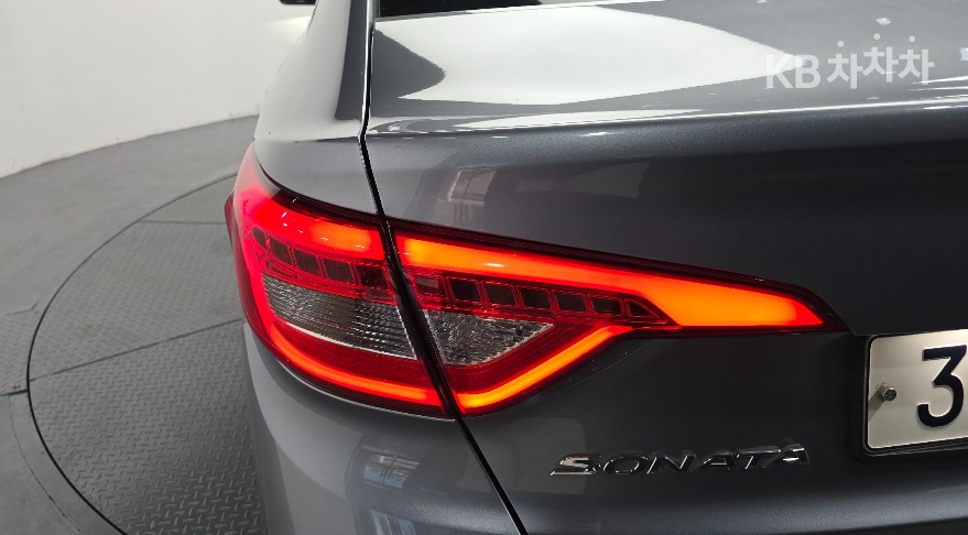 Hyundai Sonata — miniaturë 30