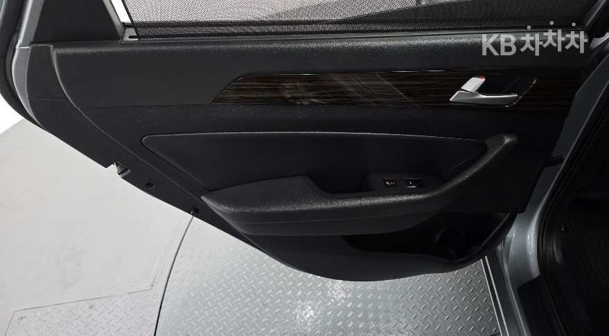 Hyundai Sonata — miniaturë 12