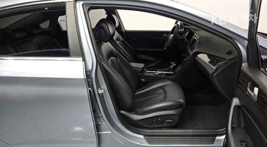 Hyundai Sonata — miniaturë 14