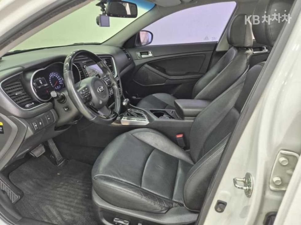 Kia K5 — miniaturë 5