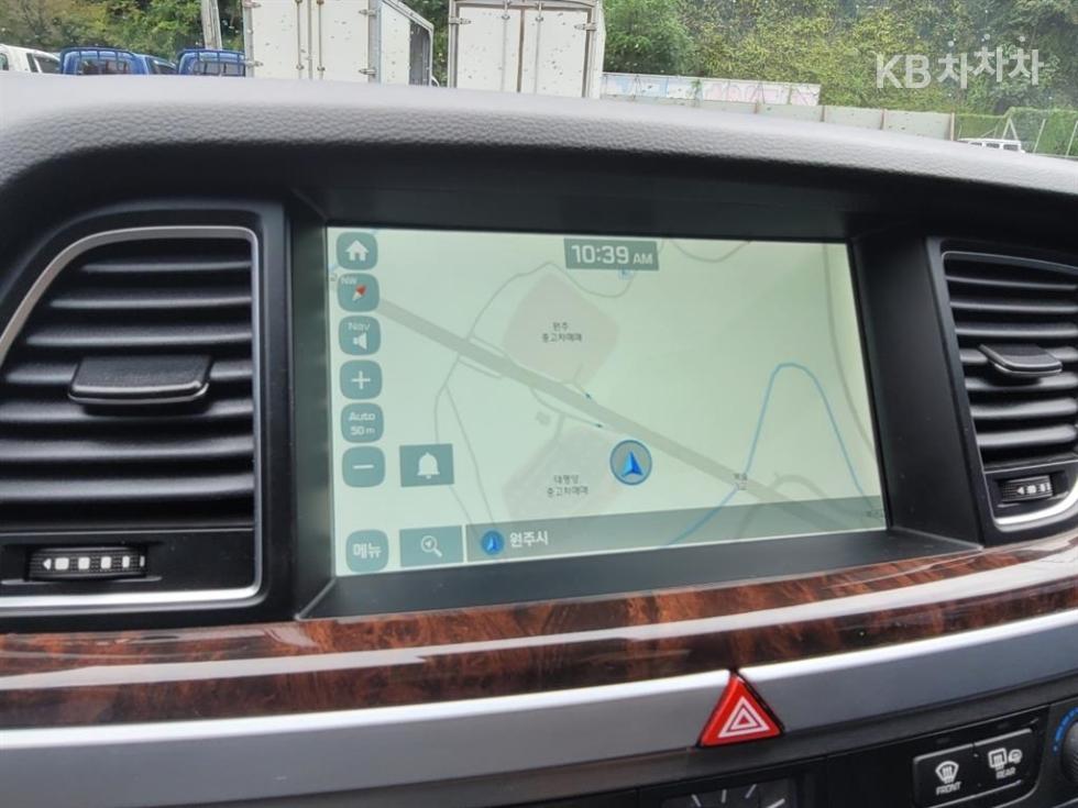 Hyundai Genesis — miniaturë 8