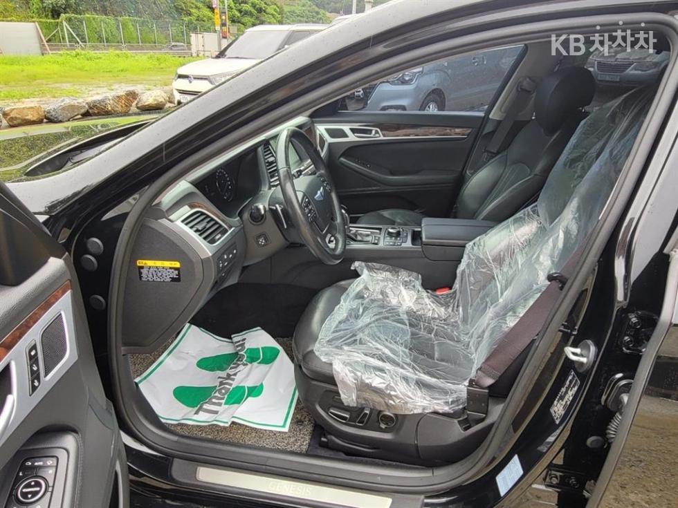 Hyundai Genesis — miniaturë 14