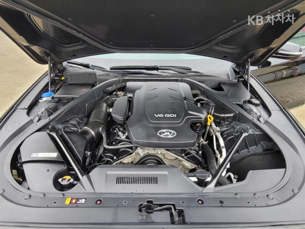 Hyundai Genesis — miniaturë 20