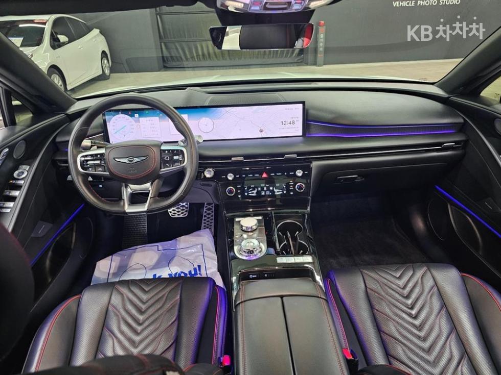 Genesis G80 — miniaturë 17