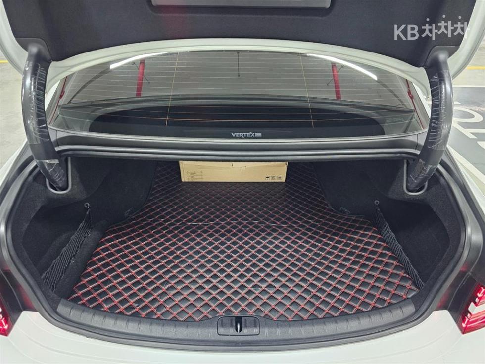 Genesis G80 — miniaturë 19