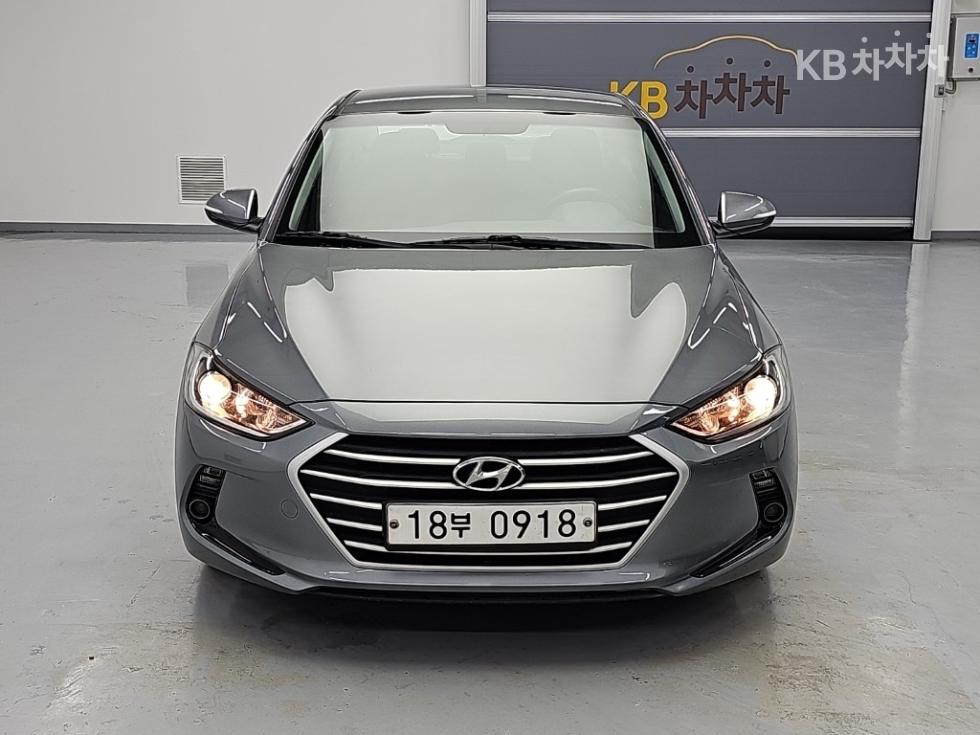 Hyundai Avante — miniaturë 2