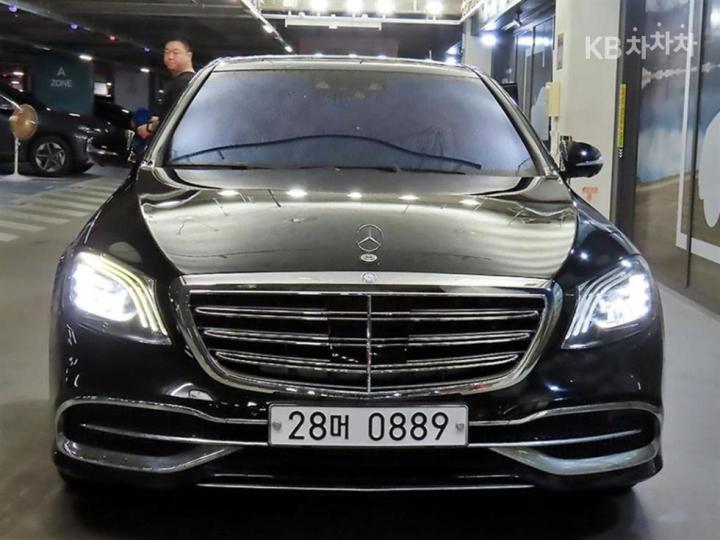 Mercedes-Benz S-klasse — miniaturë 2