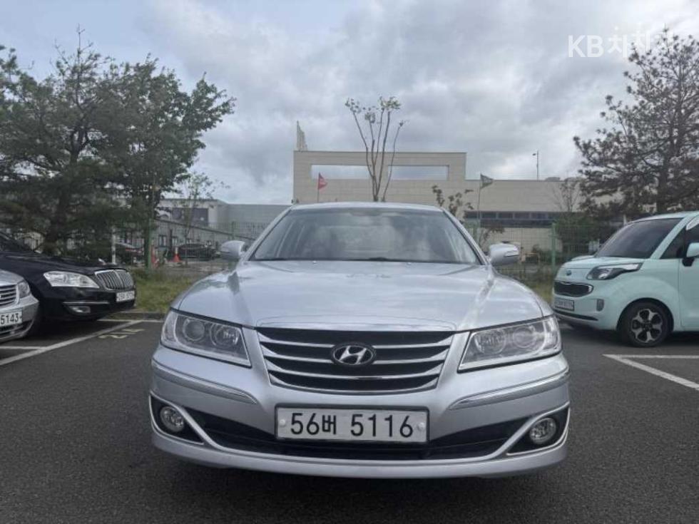 Hyundai Grandeur Q270 LPI 기본형 — foto 1