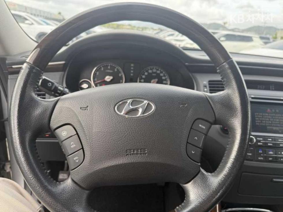 Hyundai Grandeur — miniaturë 6