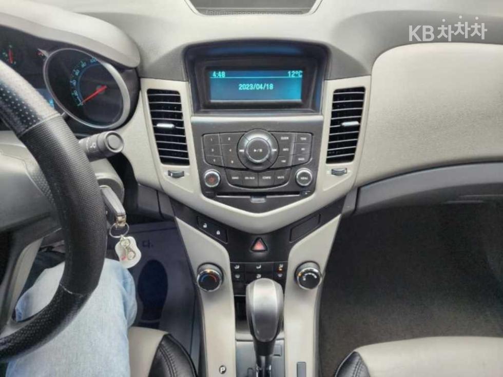 Chevrolet Lacetti — miniaturë 12