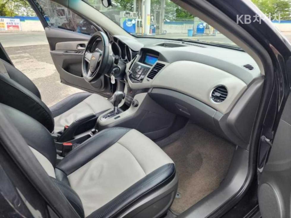 Chevrolet Lacetti — miniaturë 17