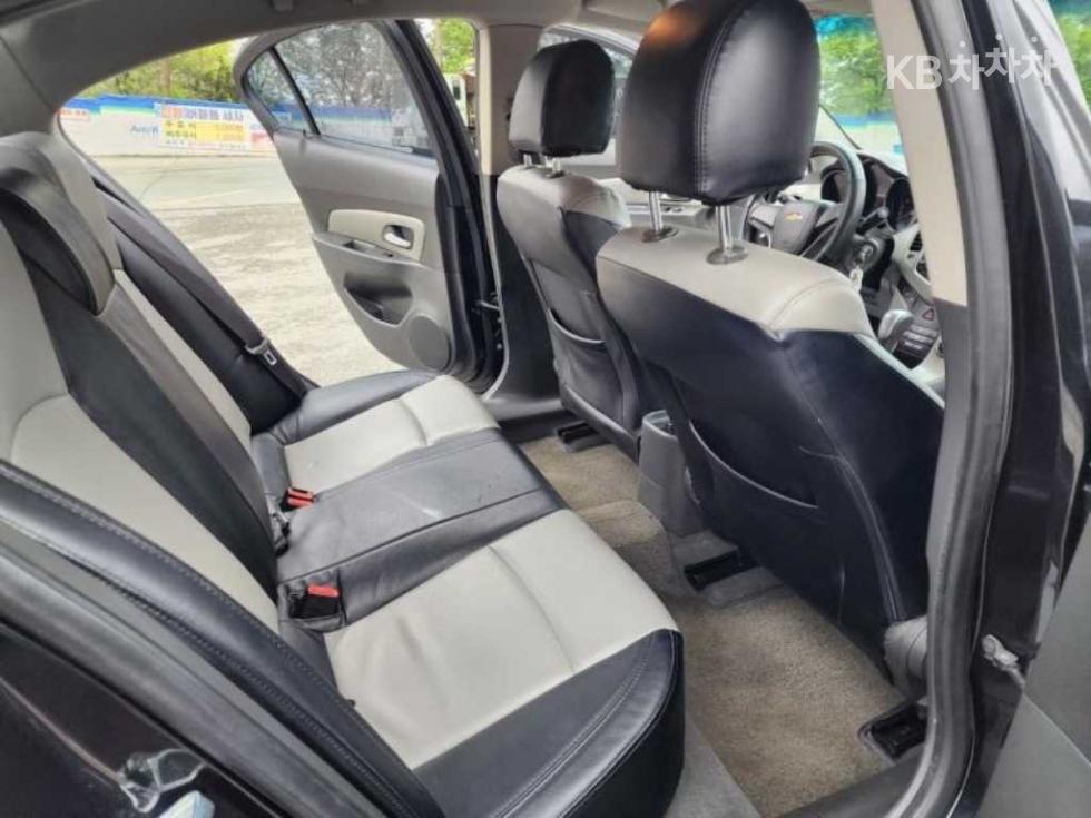 Chevrolet Lacetti — miniaturë 18