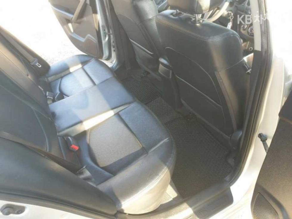 Kia Forte — miniaturë 11
