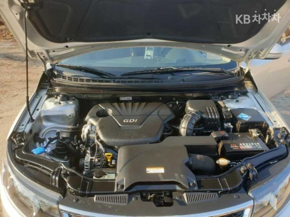Kia Forte — miniaturë 14