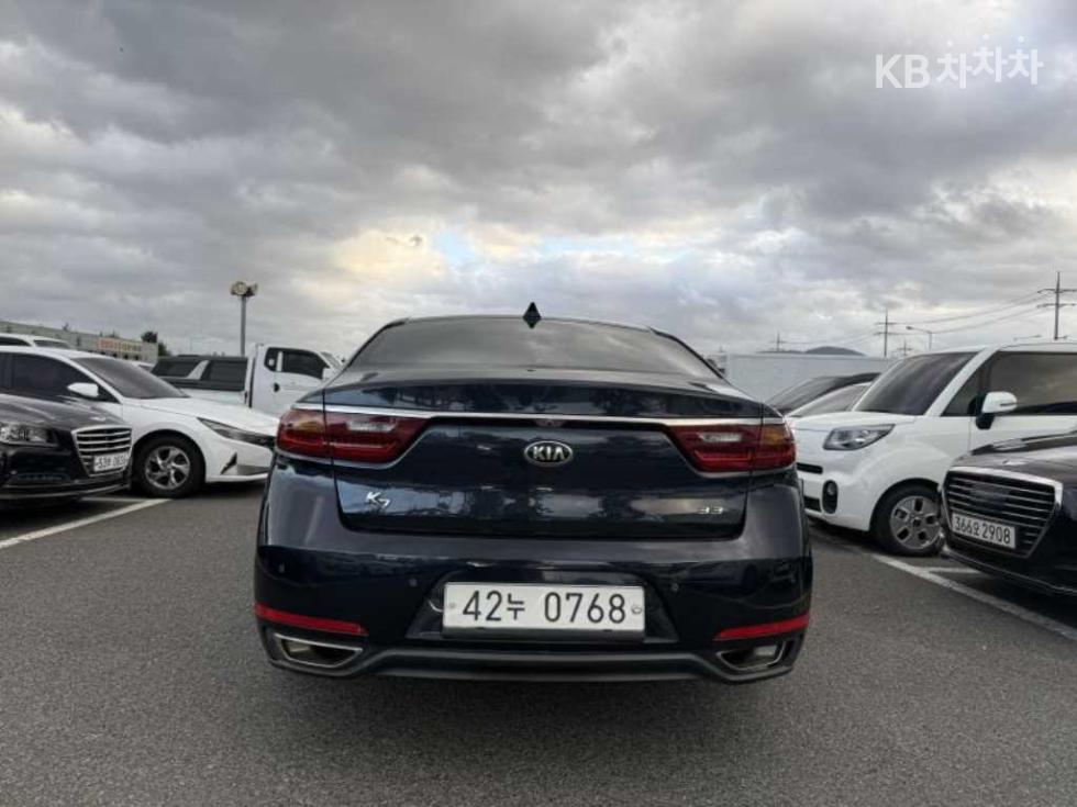 Kia K7 — miniaturë 3