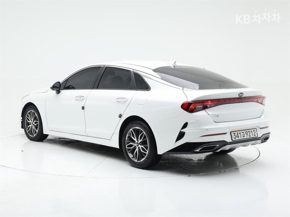 Kia K5 — miniaturë 4